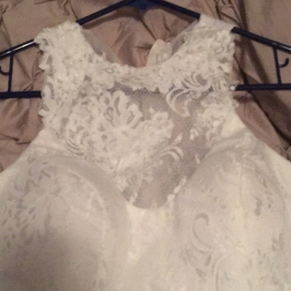 Wedding dress